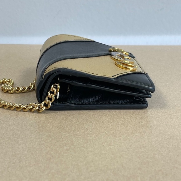 GUCCI Calfskin Diagonal Striped Zumi Chain Wallet - Black Beige - Preloved - Picture 6 of 15